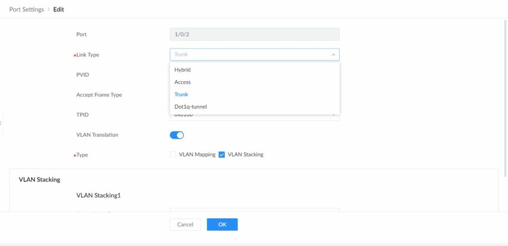 GWN7806PH Pro VLAN Port Settings showing Hybrid, Access, Trunk, and Dot1q-tunnel link types